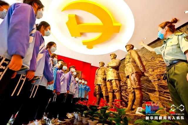 为什么眼睛一哭就会肿？肿了怎么办？游戏画面
